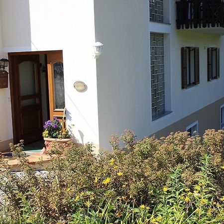 Dreimaderlhaus Apartment Velden am Worthersee Bagian luar foto
