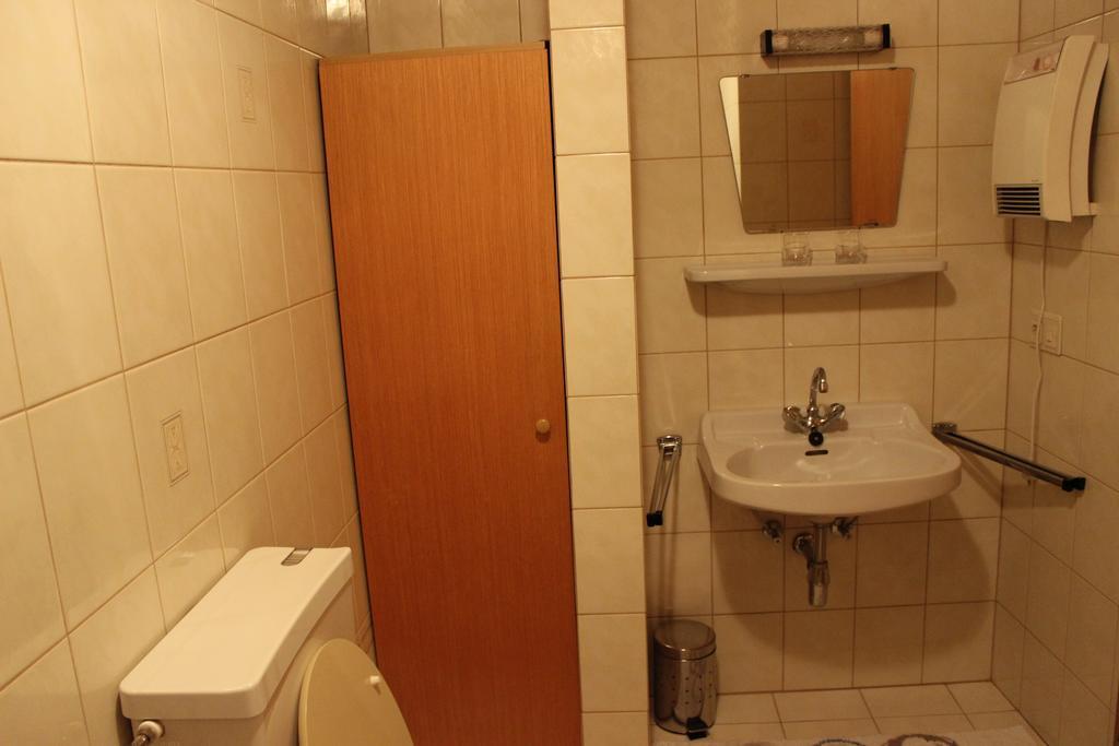 Dreimaderlhaus Apartment Velden am Worthersee Bagian luar foto