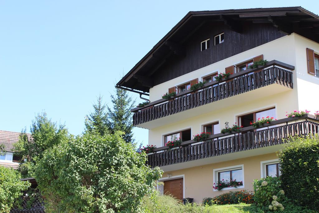 Dreimaderlhaus Apartment Velden am Worthersee Bagian luar foto