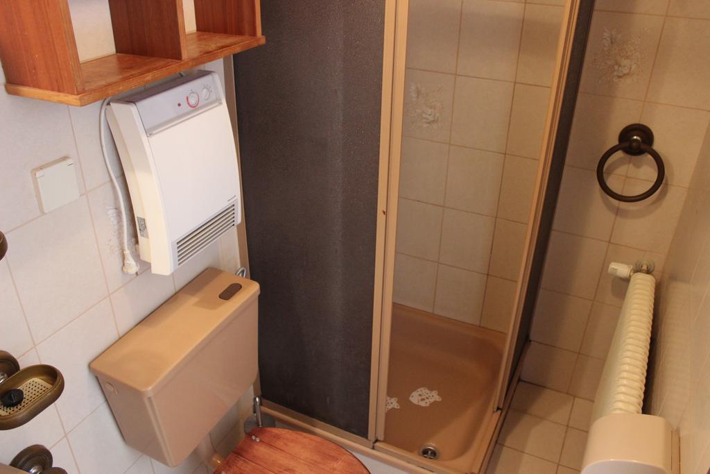 Dreimaderlhaus Apartment Velden am Worthersee Bagian luar foto