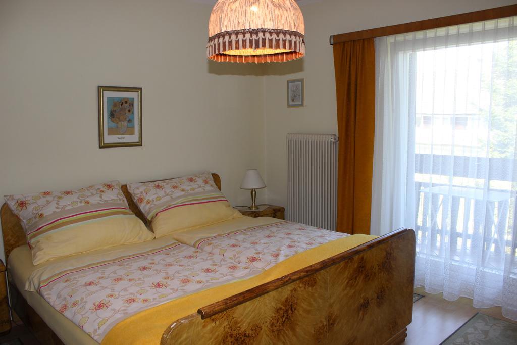 Dreimaderlhaus Apartment Velden am Worthersee Bagian luar foto