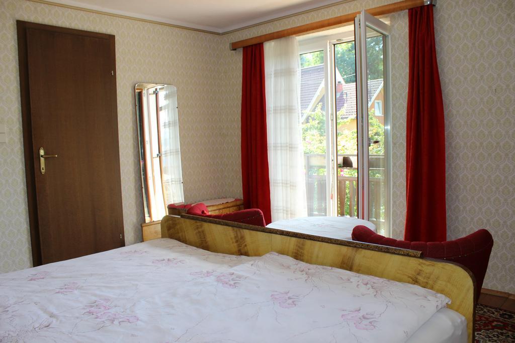Dreimaderlhaus Apartment Velden am Worthersee Bagian luar foto